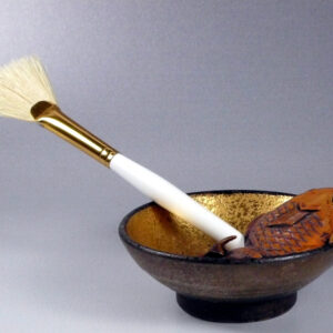 Fan brush
