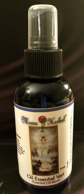 Oil Essentiel Vert (travel version)